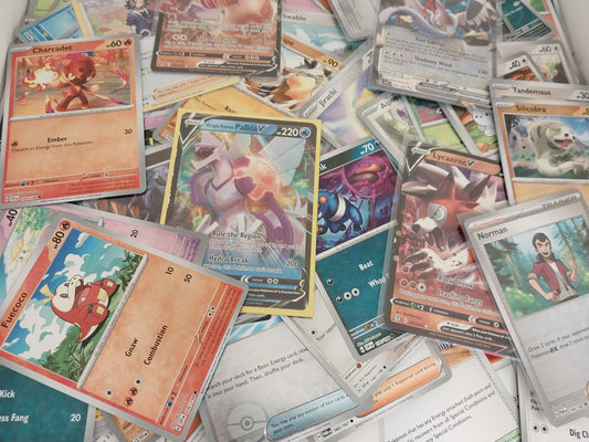 Pokémon: Bulk Lot - 4 EX/V/VSTAR - 50 Reverse Holofoils - Rares, Commons, Foils, English Only